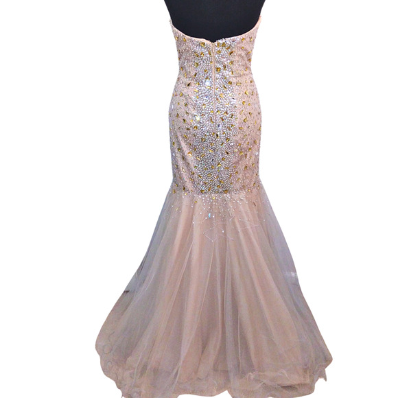 WOMEN'S BEADED & CRYSTAL BEIGE STRAPLESS EVENING PARTY GOWN DRESS - Picture 3 of 7